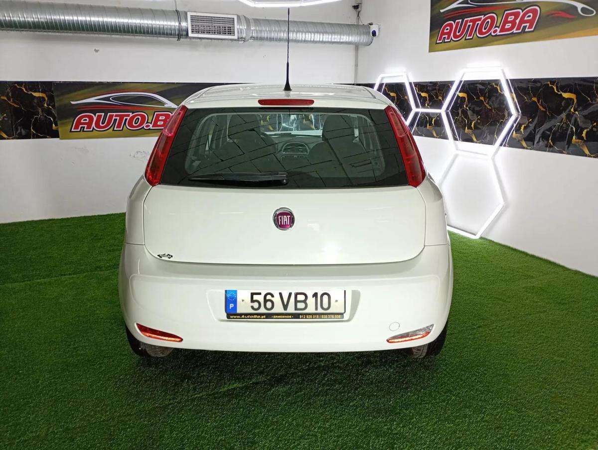 fiat-punto-2018-diesel-1248cc