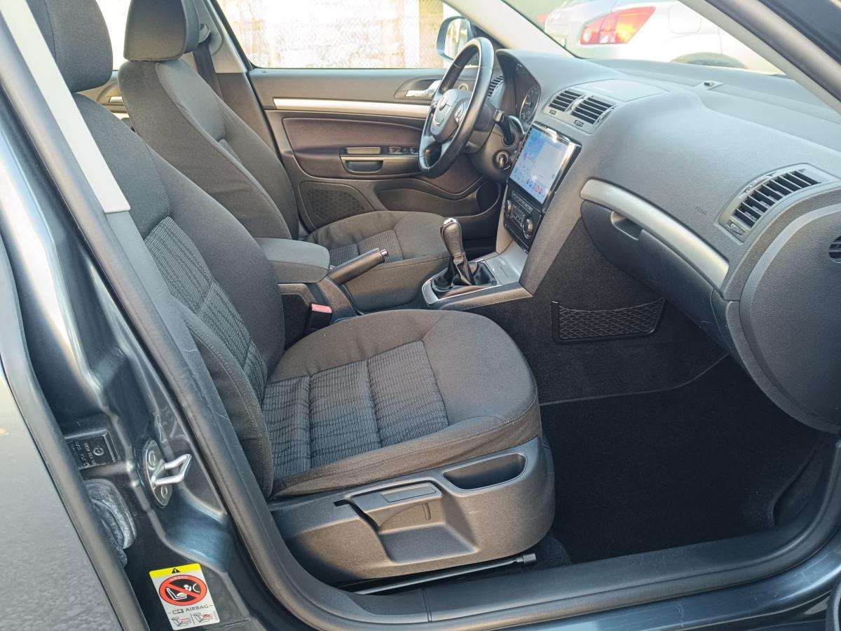 skoda-octavia-2009-diesel-1896cc