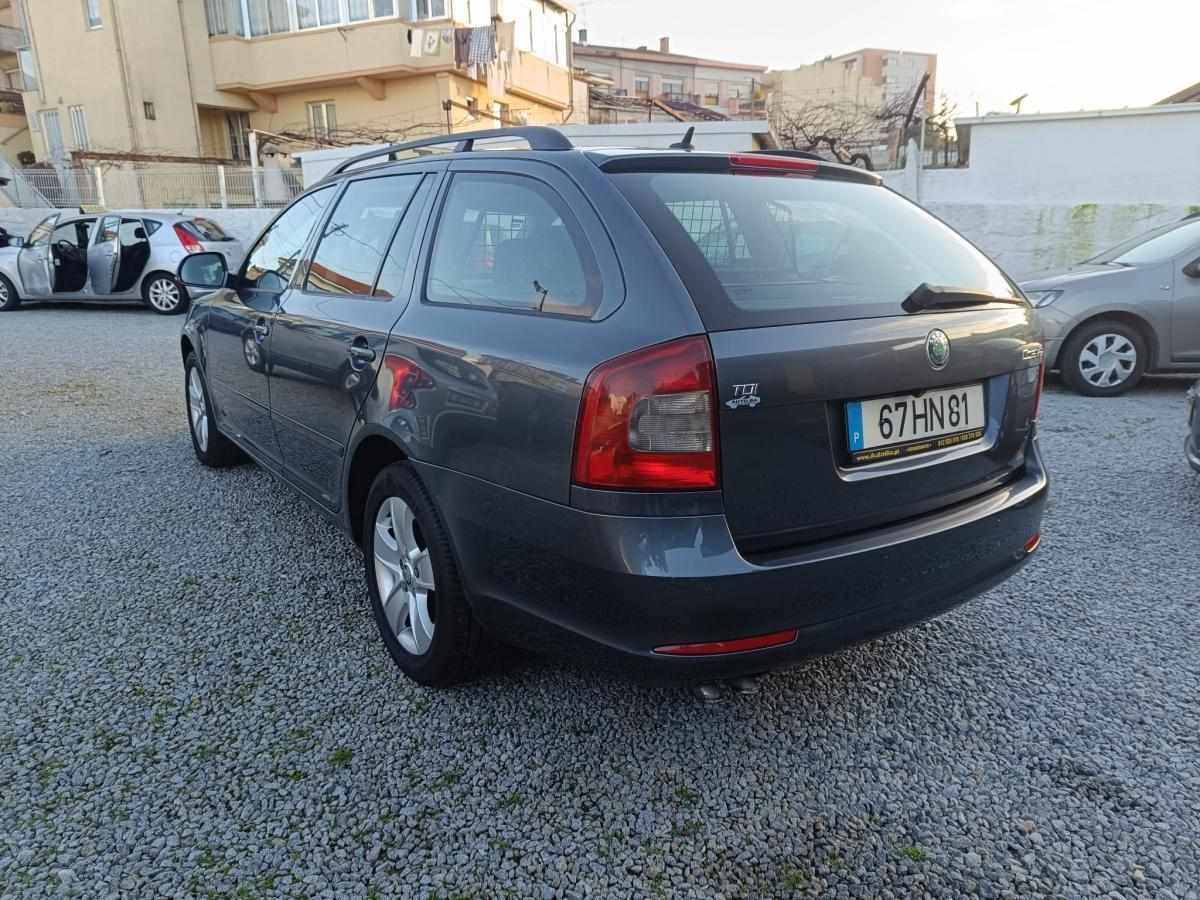 skoda-octavia-2009-diesel-1896cc