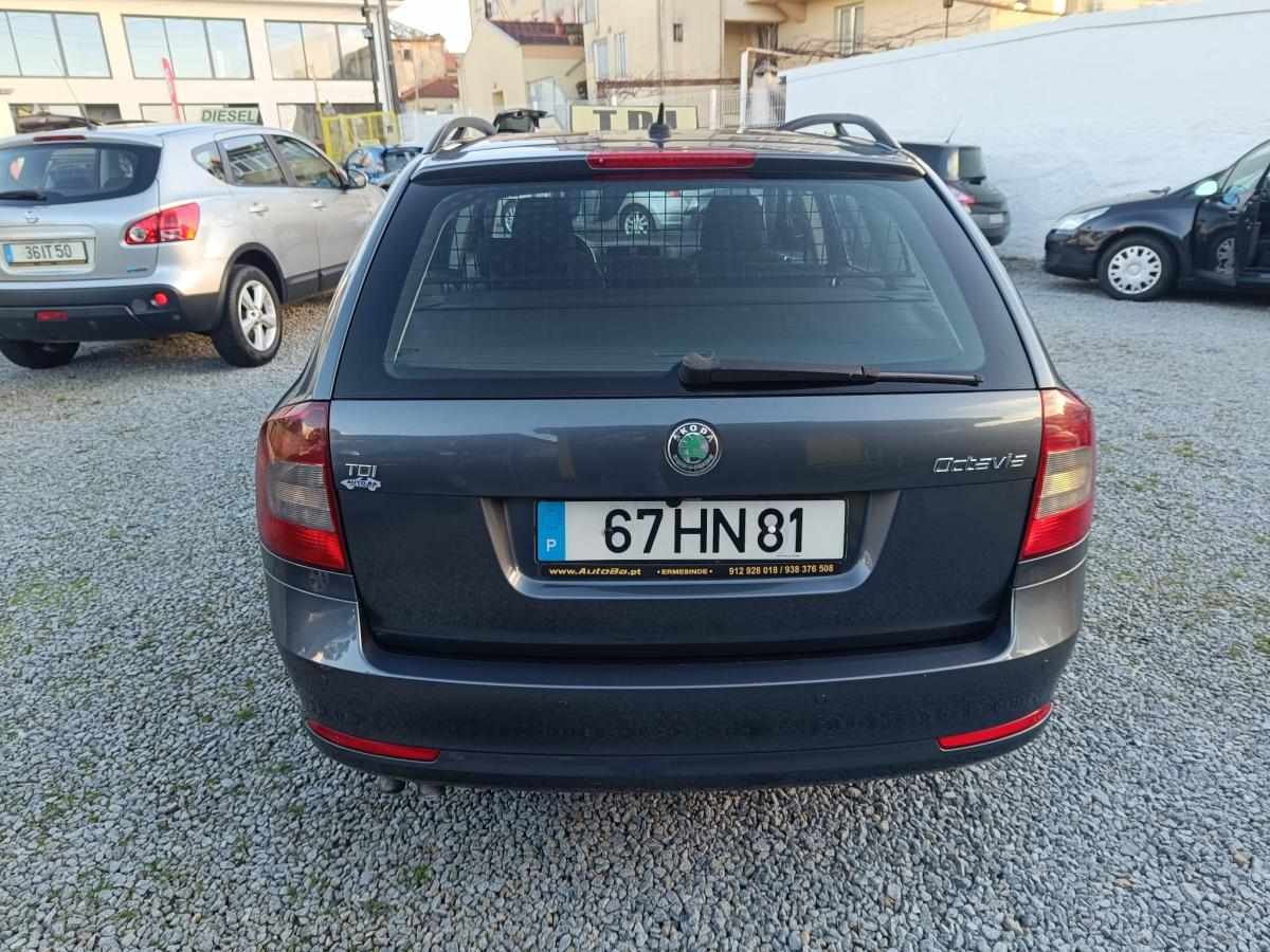 skoda-octavia-2009-diesel-1896cc