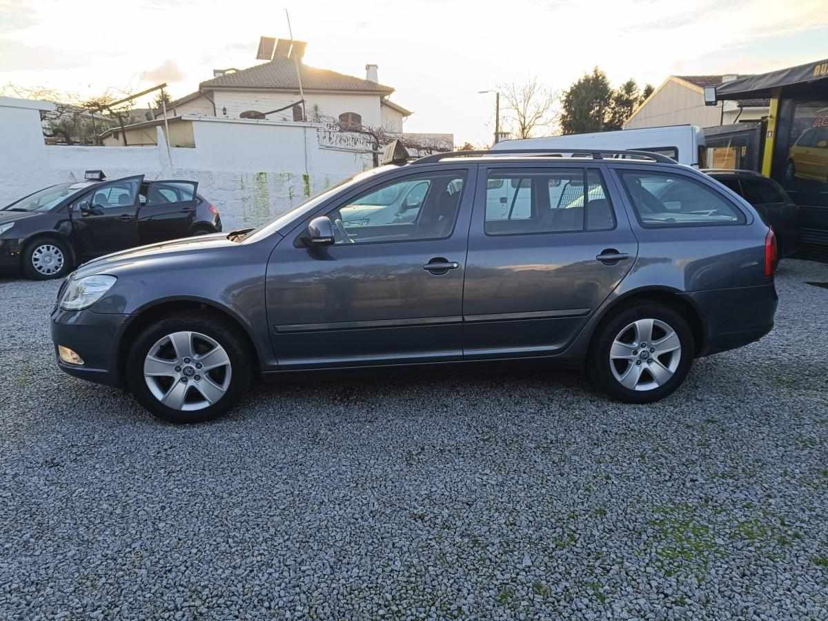skoda-octavia-2009-diesel-1896cc