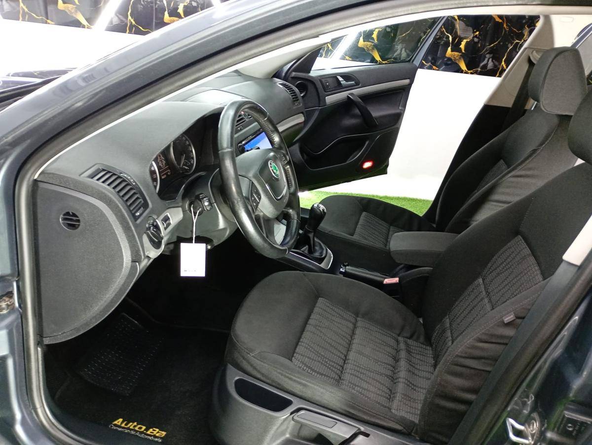 skoda-octavia-2009-diesel-1896cc
