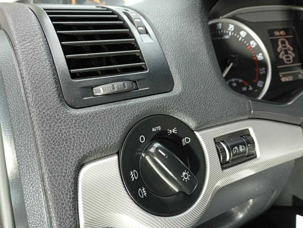 skoda-octavia-2009-diesel-1896cc