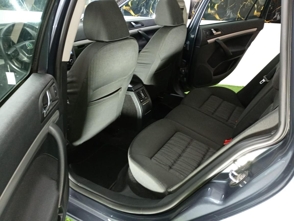 skoda-octavia-2009-diesel-1896cc