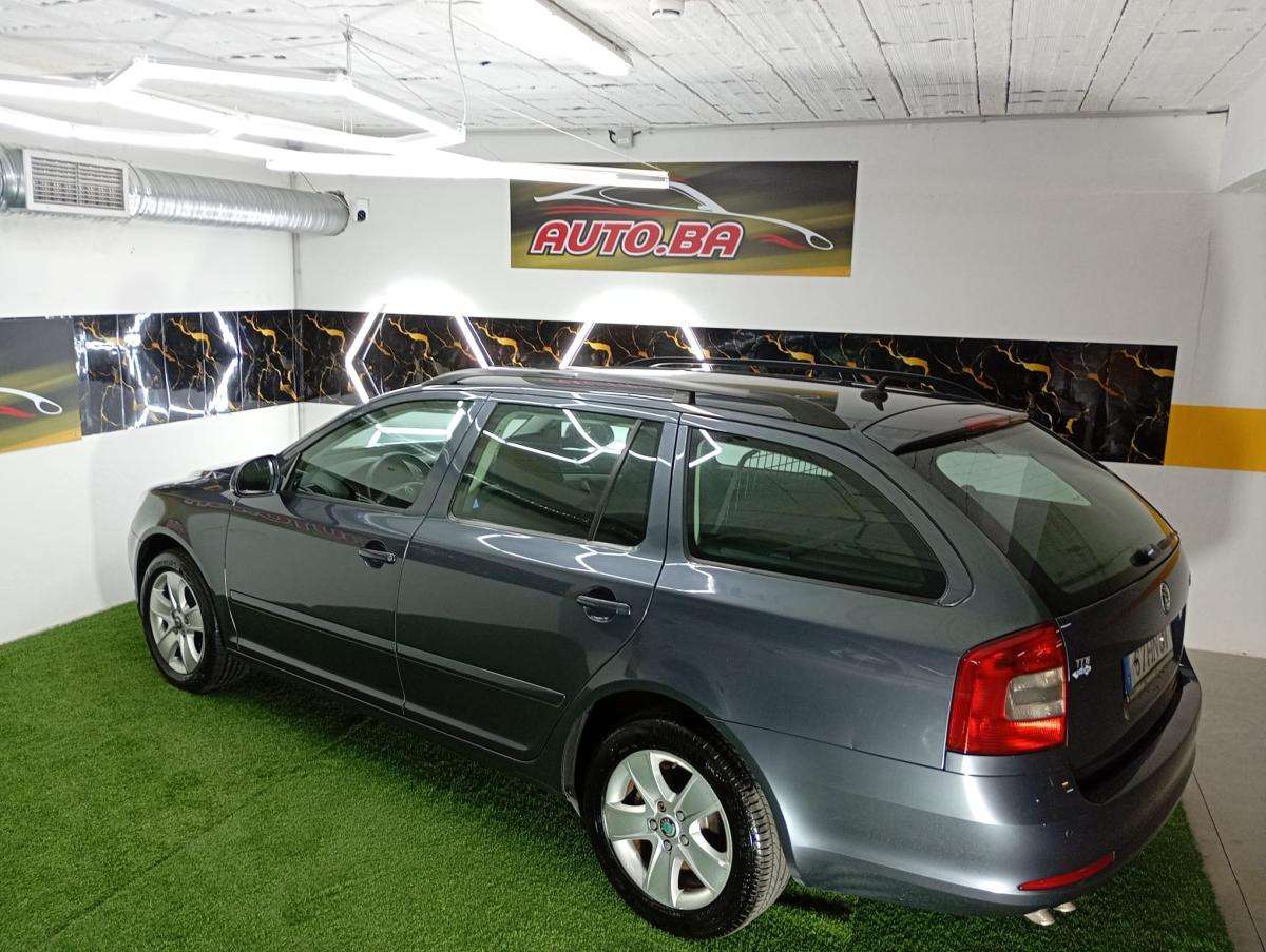 skoda-octavia-2009-diesel-1896cc