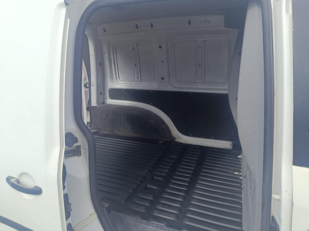 volkswagen-caddy-2008-diesel-1968cc