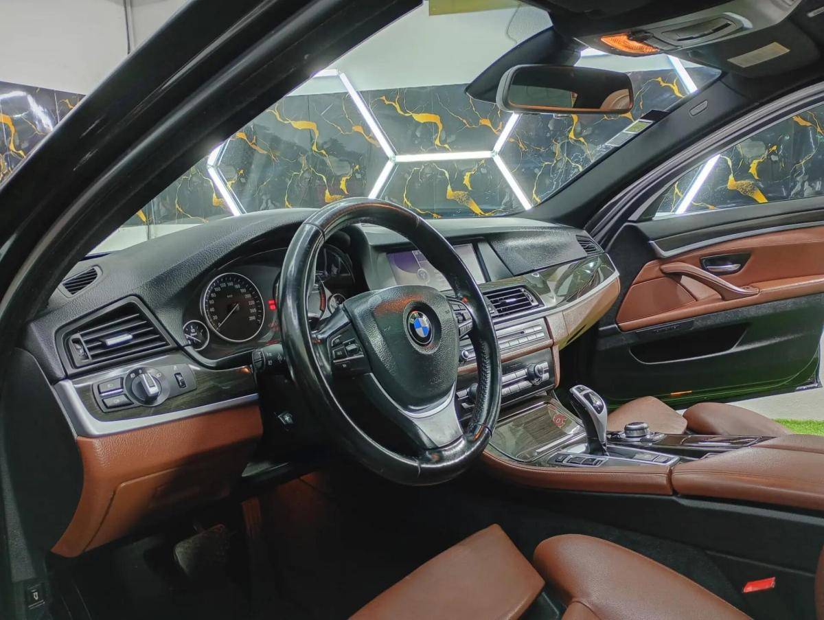 bmw-serie-5-525d-sedan-2011-diesel-2993cc
