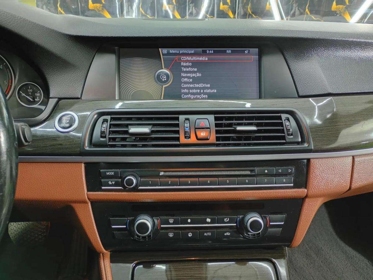 bmw-serie-5-525d-sedan-2011-diesel-2993cc