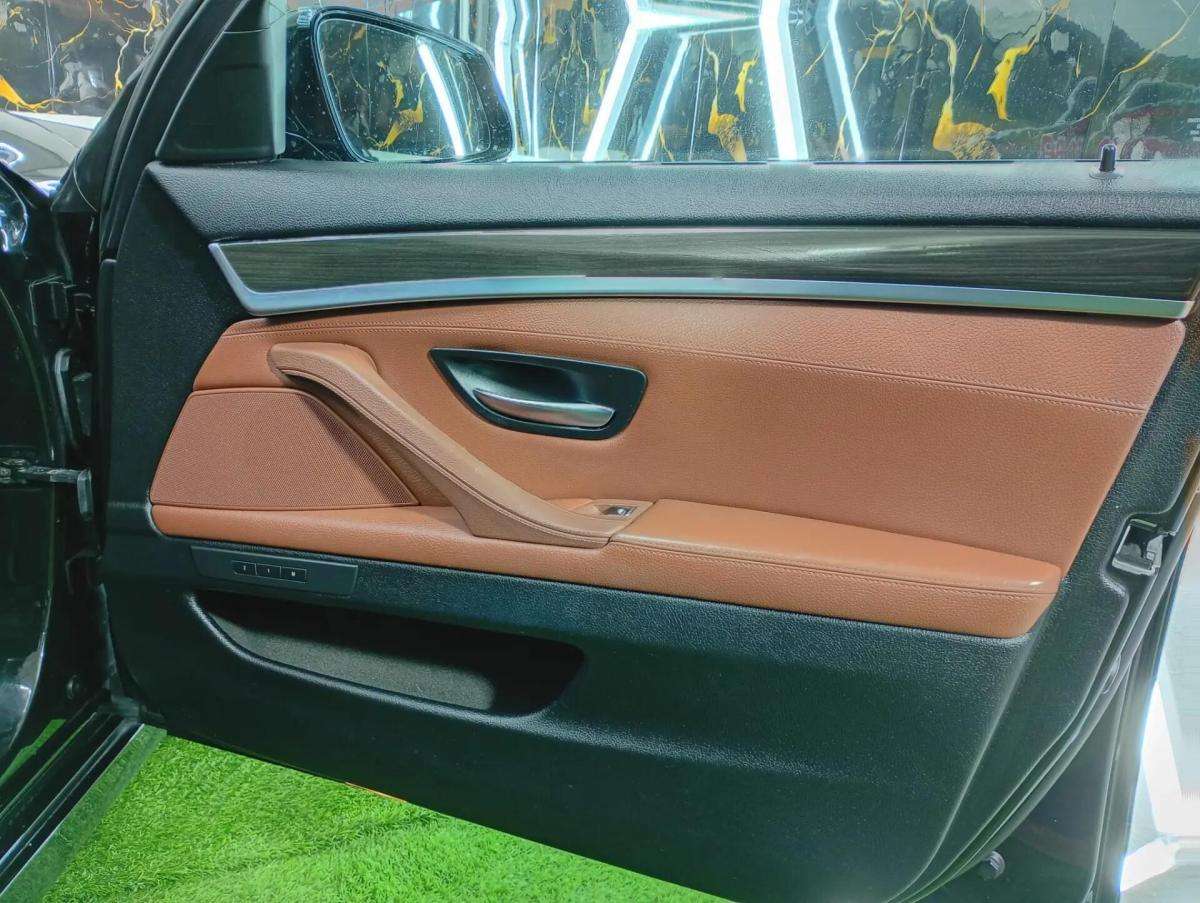 bmw-serie-5-525d-sedan-2011-diesel-2993cc