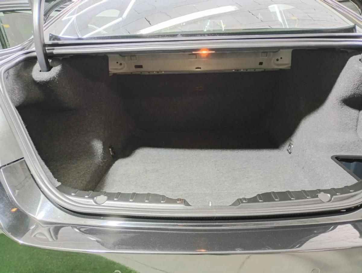 bmw-serie-5-525d-sedan-2011-diesel-2993cc