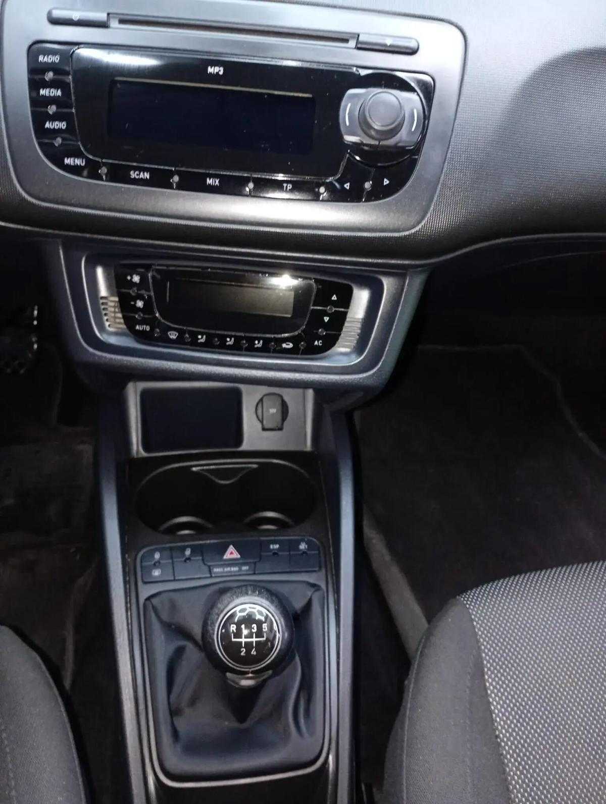 seat-ibiza-2009-diesel-1598cc