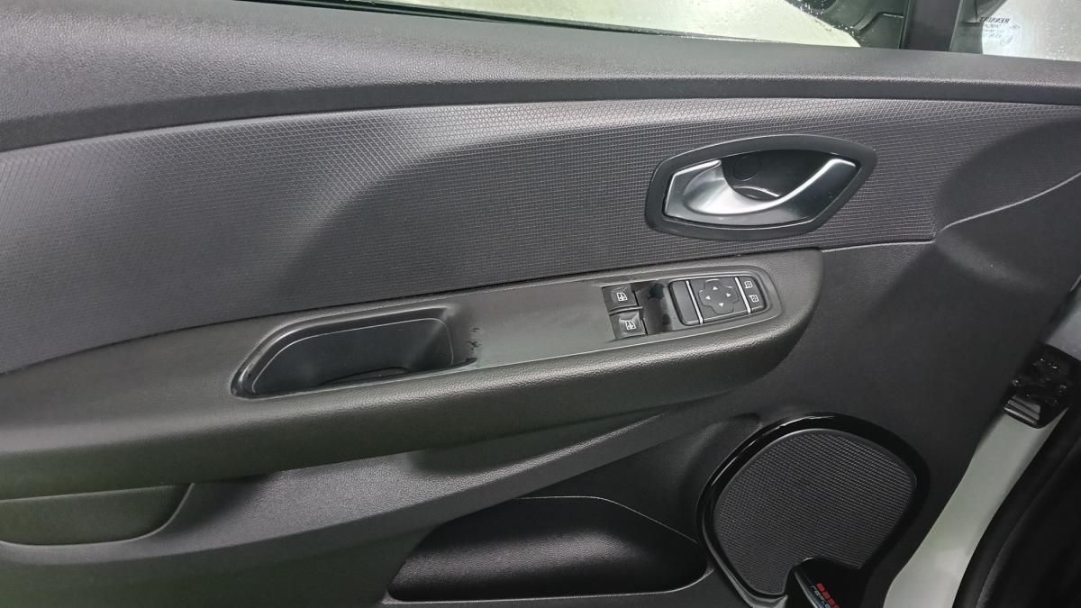renault-clio-sport-tourer-2018-gasolina-898cc