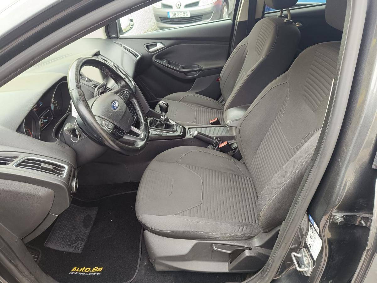 ford-focus-2016-gasolina-998cc