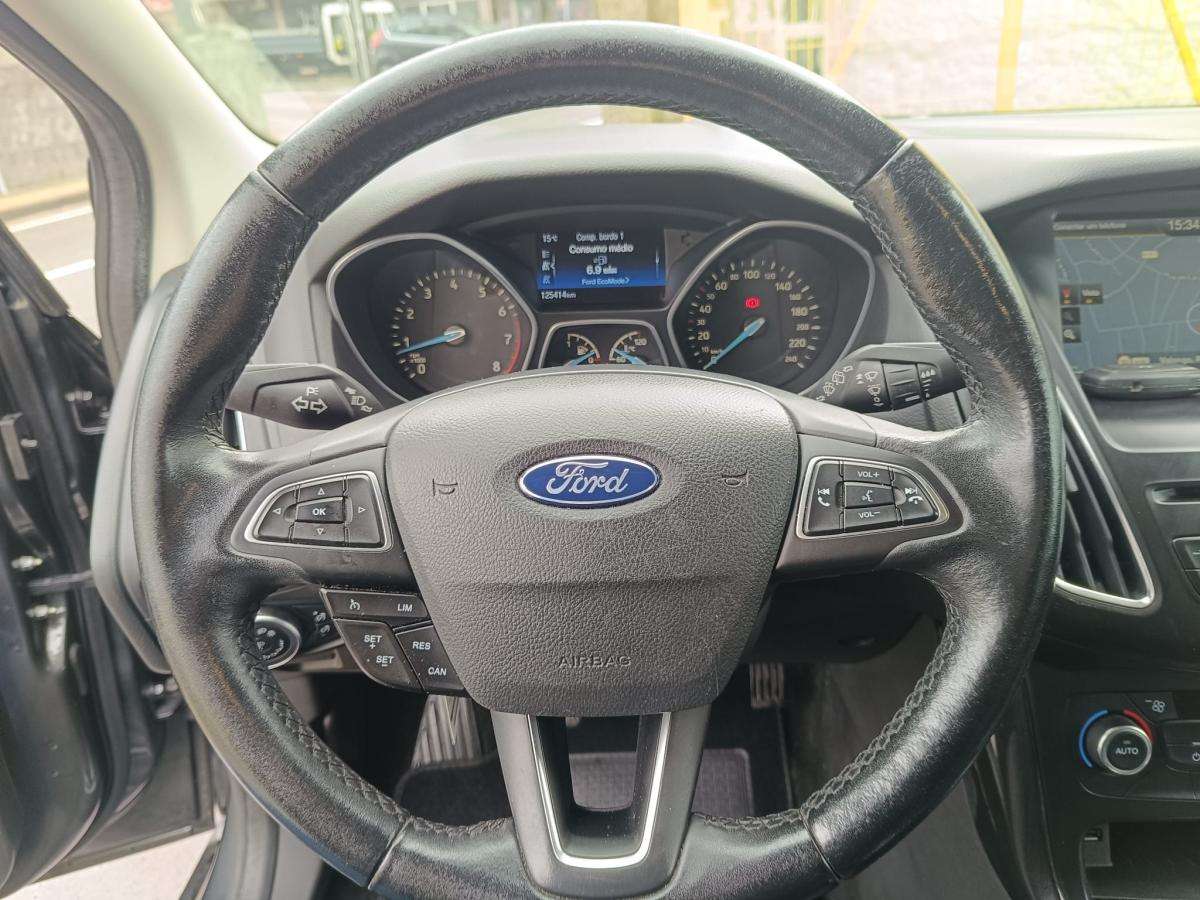 ford-focus-2016-gasolina-998cc