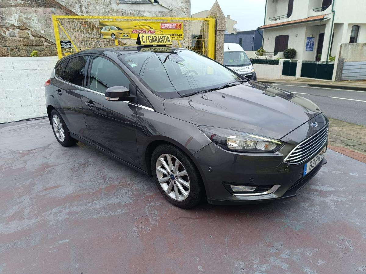 ford-focus-2016-gasolina-998cc