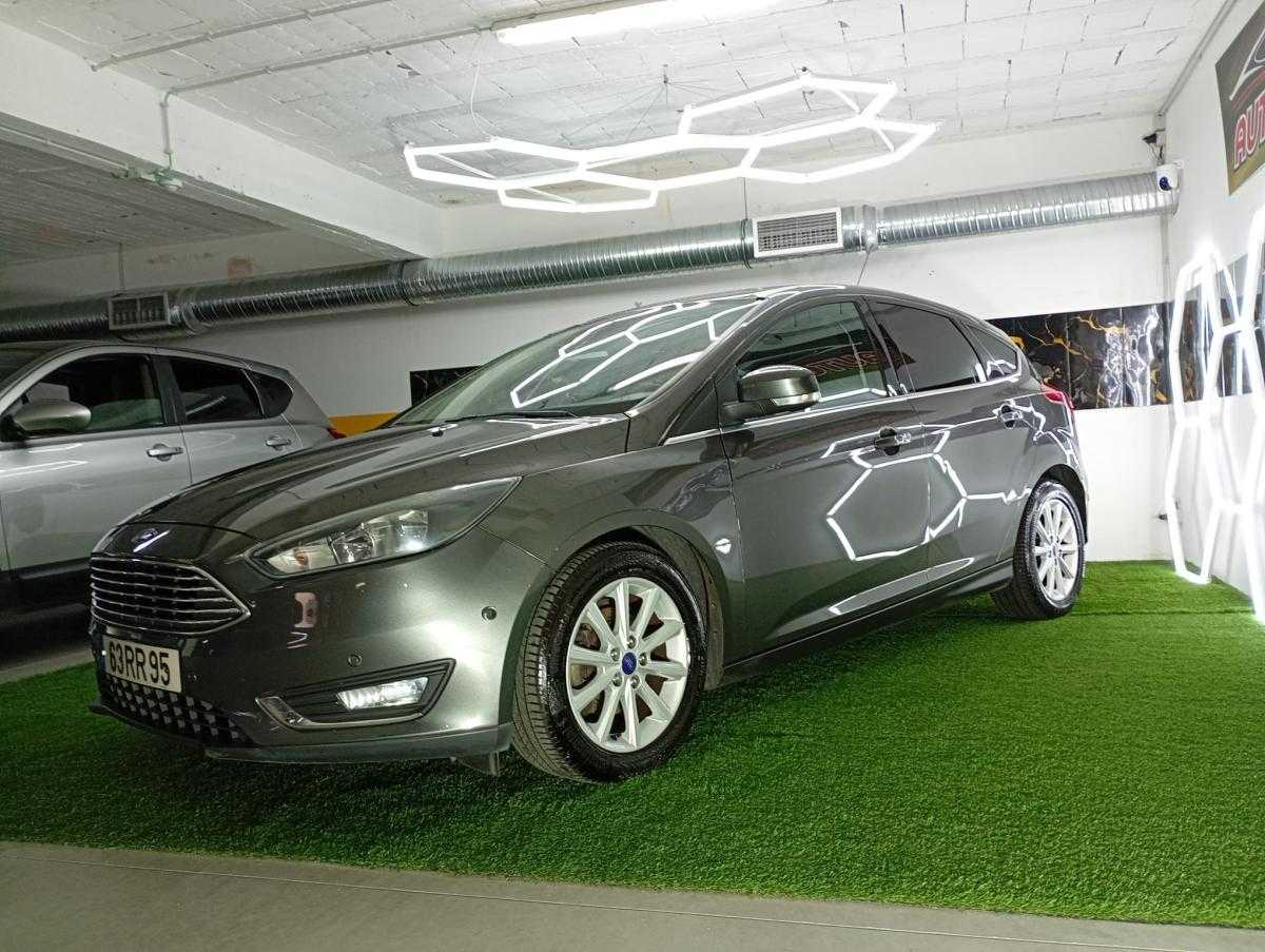 ford-focus-2016-gasolina-998cc