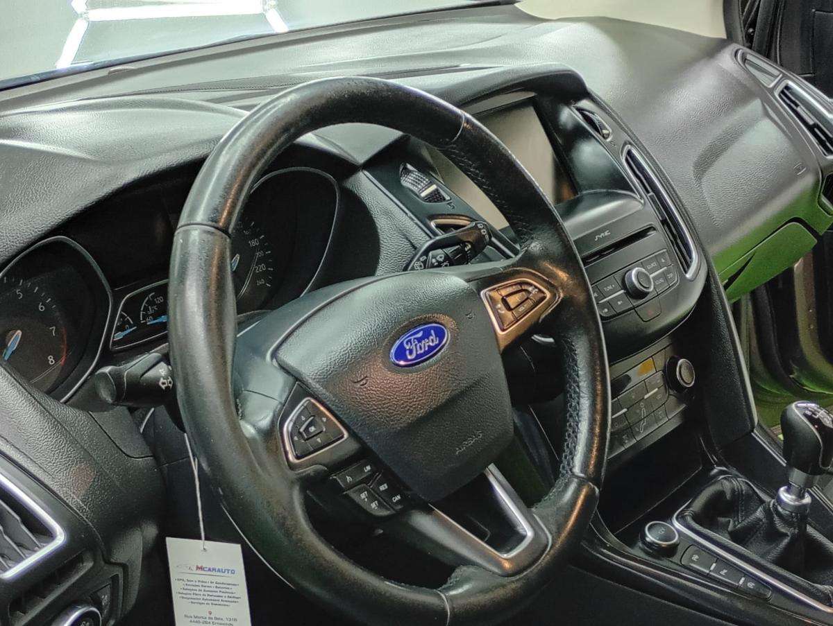ford-focus-2016-gasolina-998cc