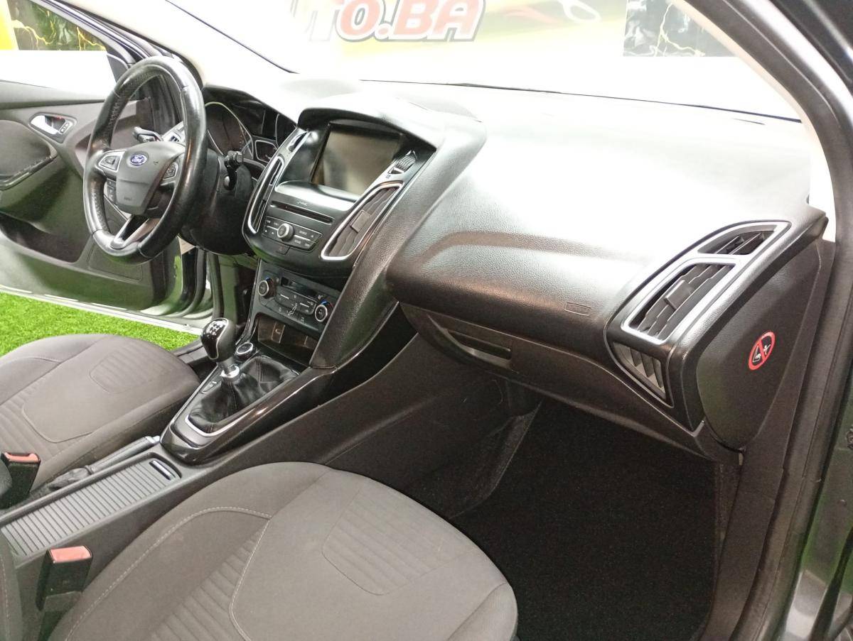 ford-focus-2016-gasolina-998cc