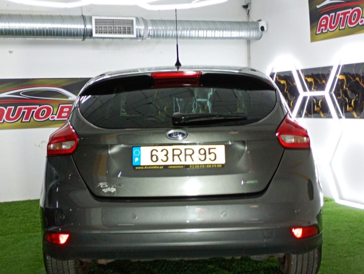 ford-focus-2016-gasolina-998cc