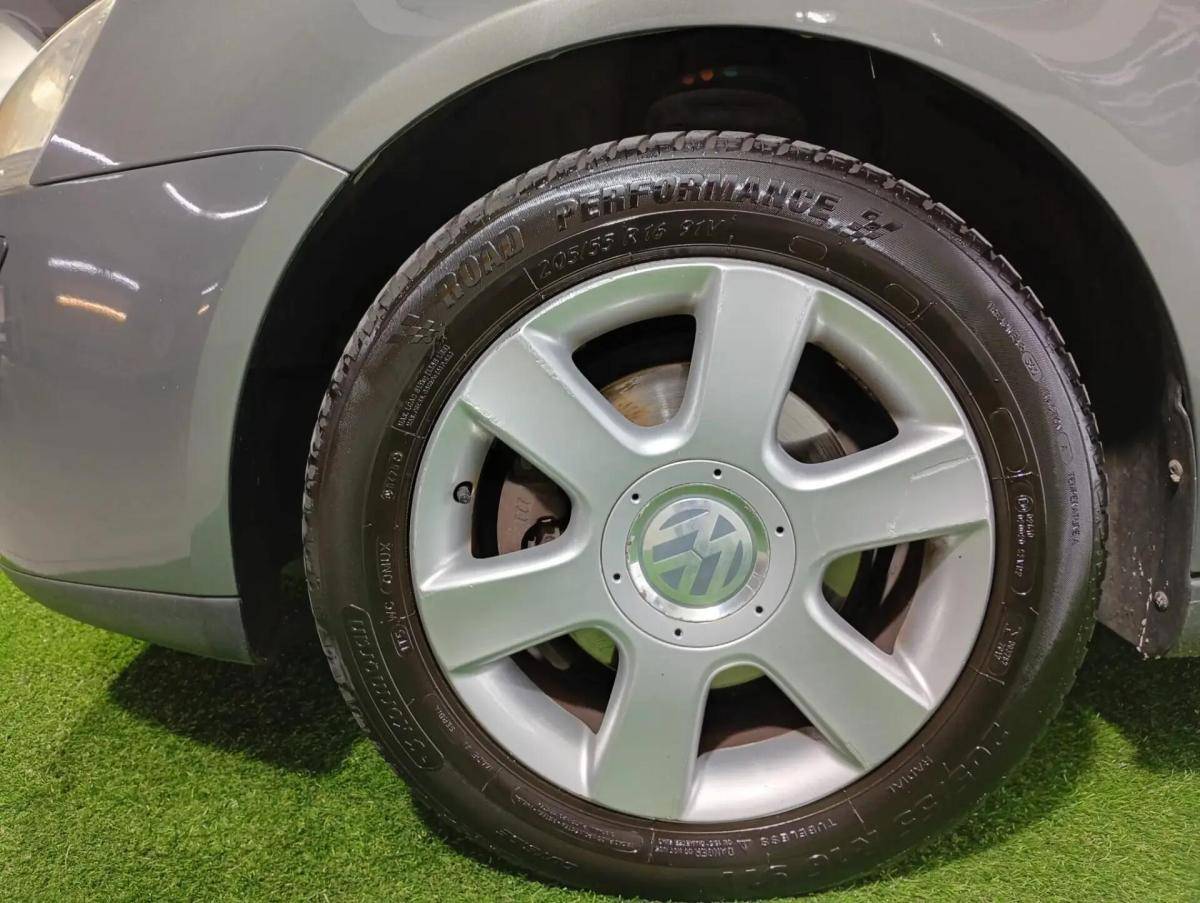 volkswagen-golf-2007-diesel-1896cc