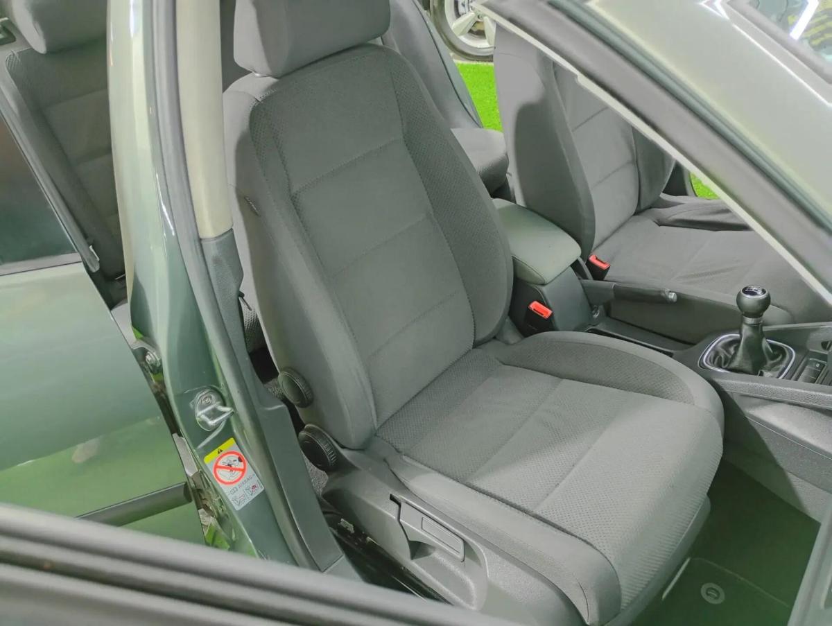 volkswagen-golf-2007-diesel-1896cc