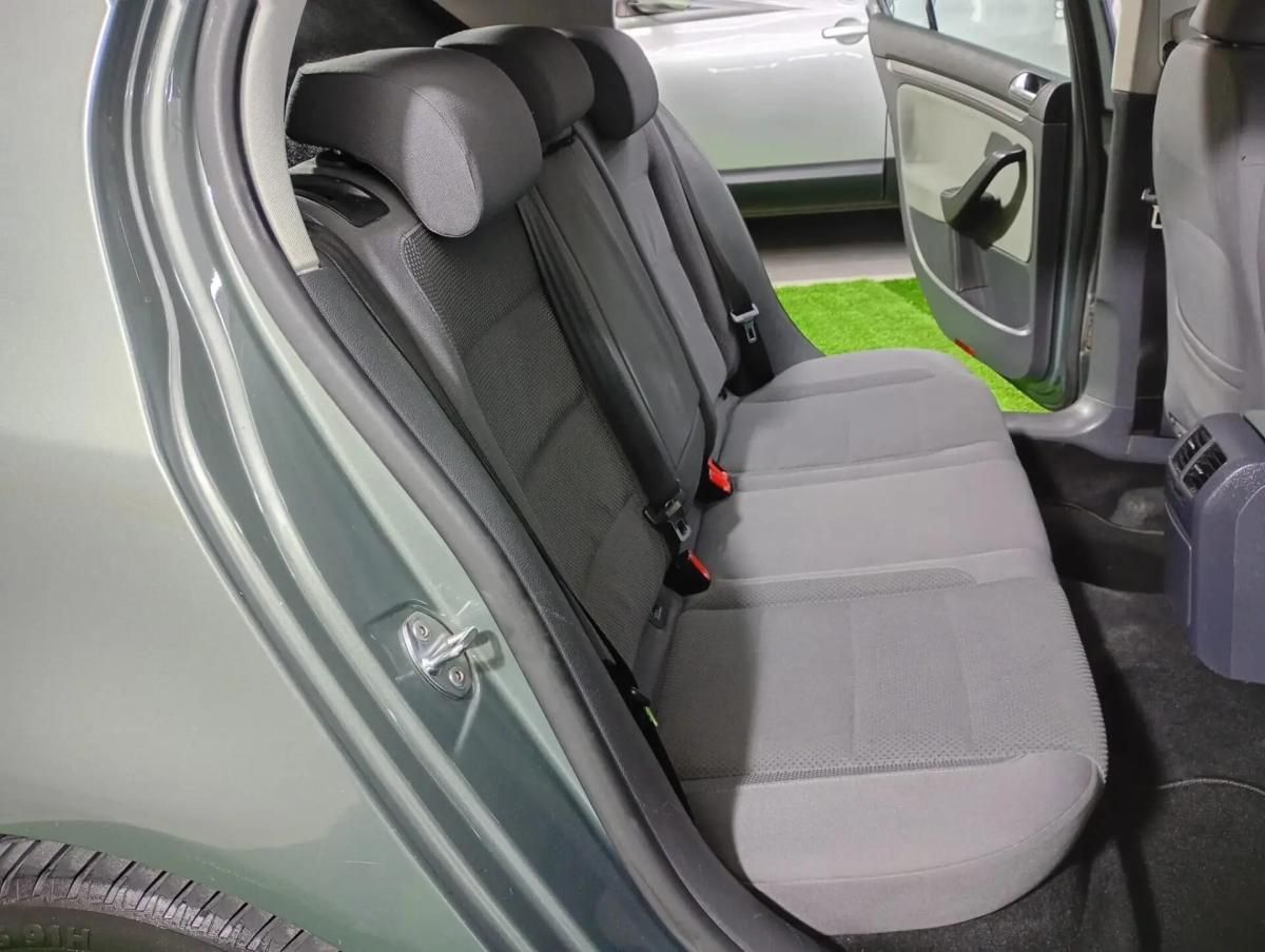 volkswagen-golf-2007-diesel-1896cc