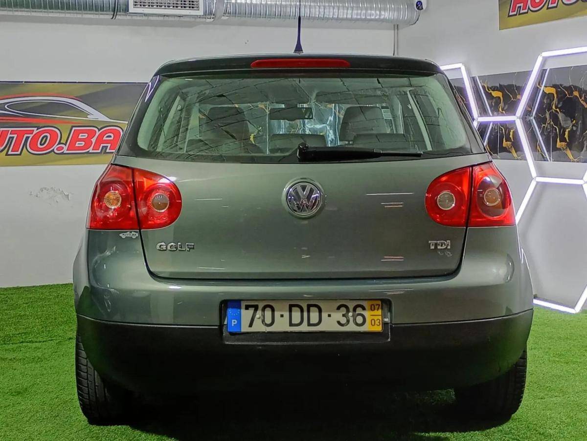volkswagen-golf-2007-diesel-1896cc