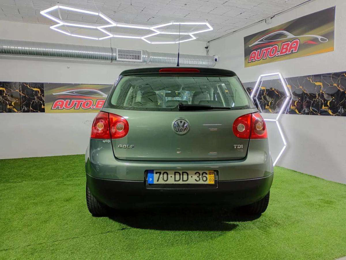 volkswagen-golf-2007-diesel-1896cc