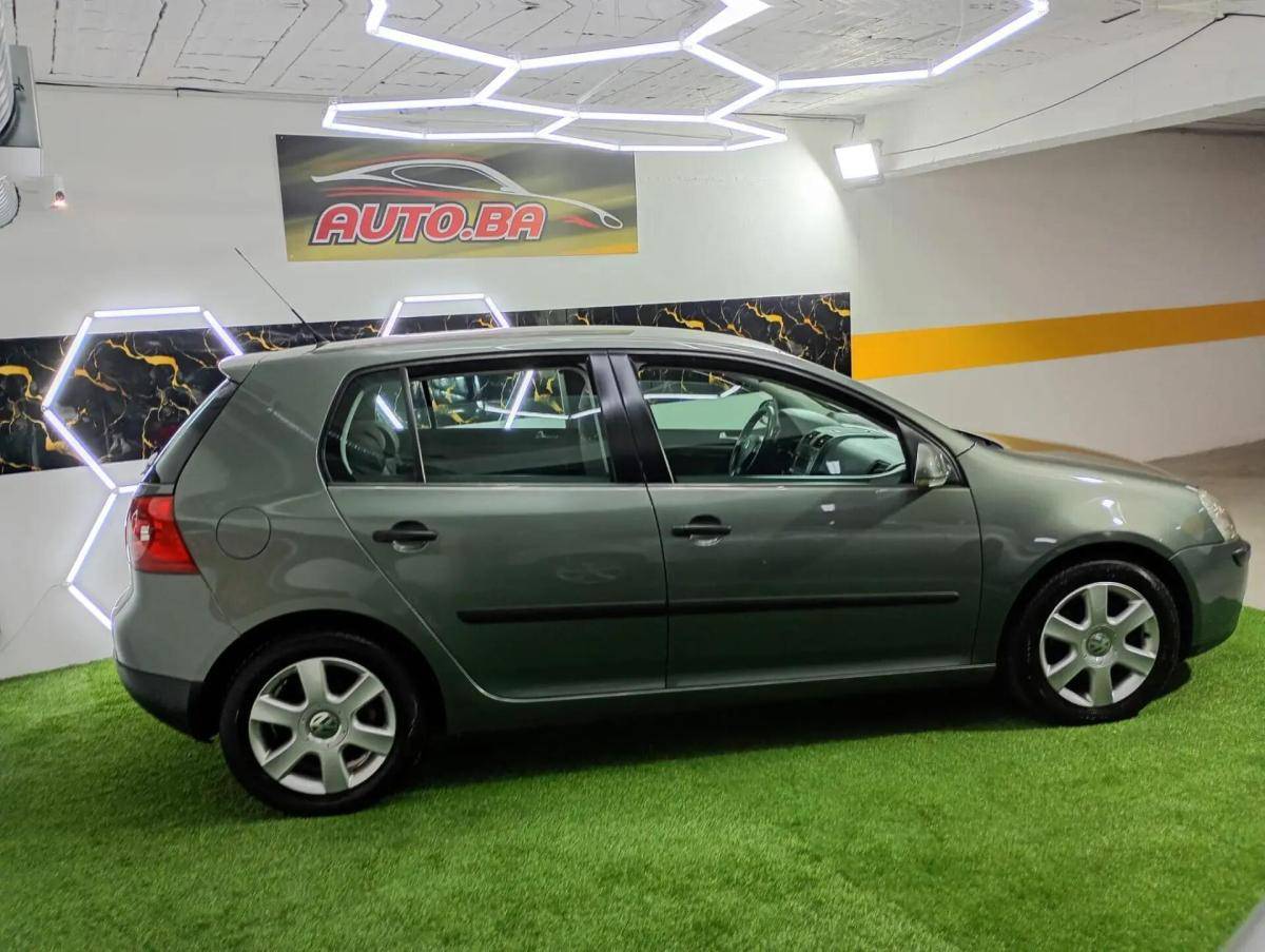 volkswagen-golf-2007-diesel-1896cc