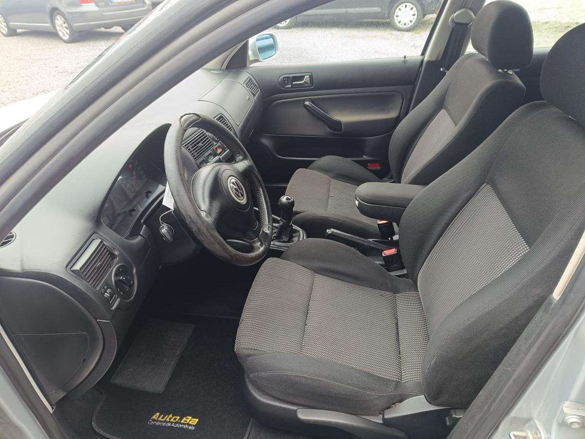 volkswagen-golf-variant-2002-diesel-1896cc