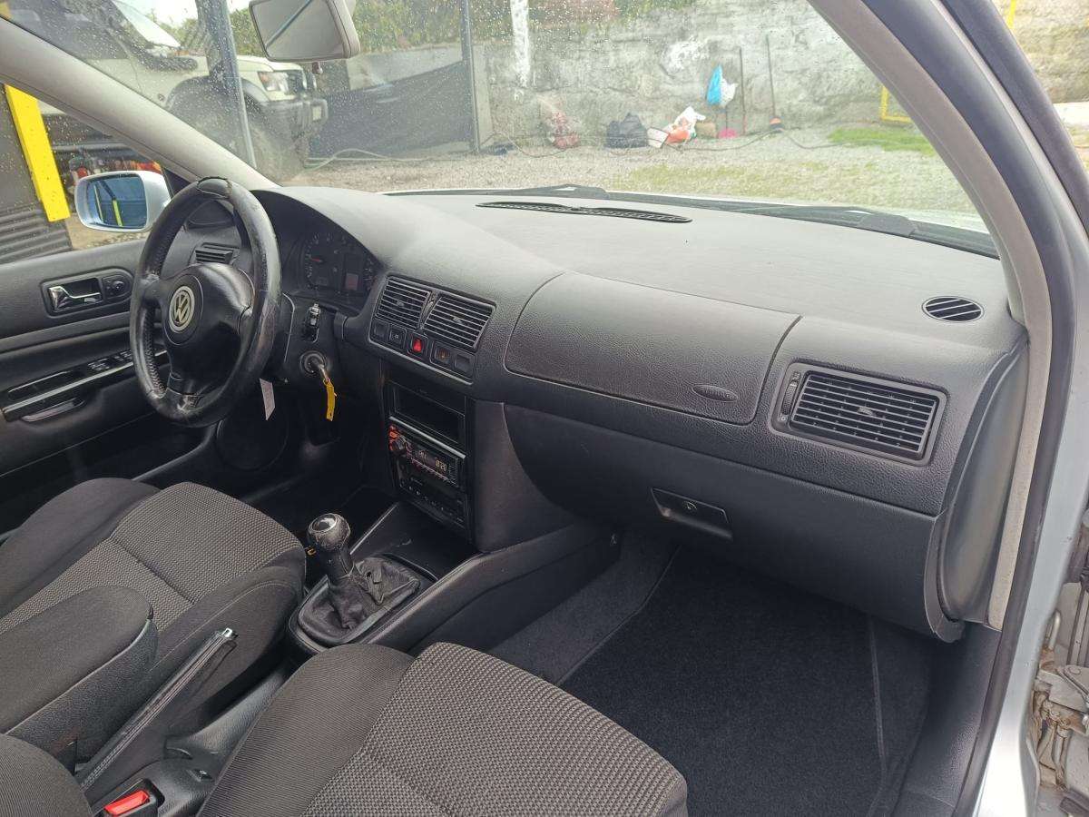 volkswagen-golf-variant-2002-diesel-1896cc