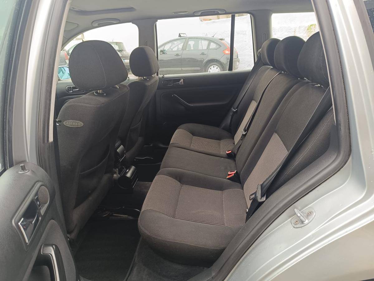 volkswagen-golf-variant-2002-diesel-1896cc