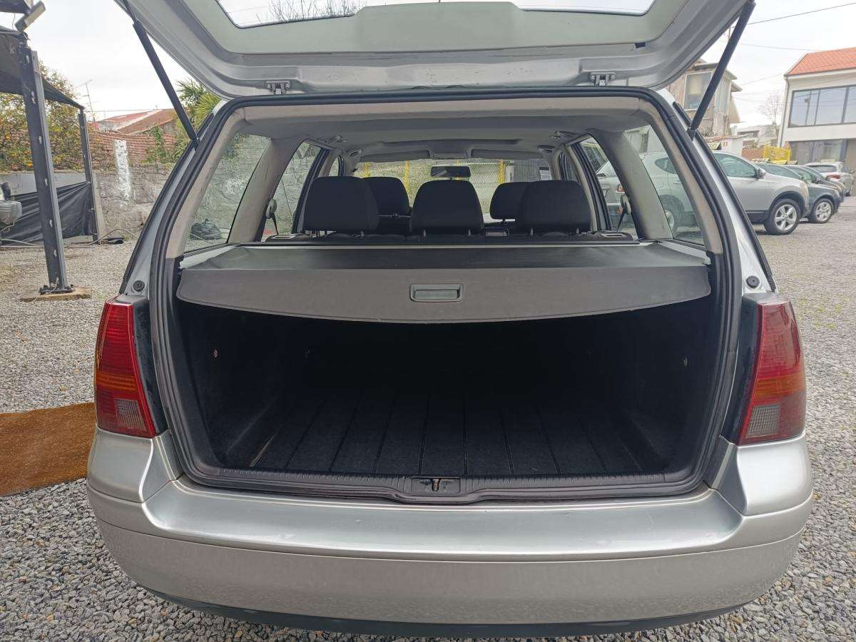 volkswagen-golf-variant-2002-diesel-1896cc