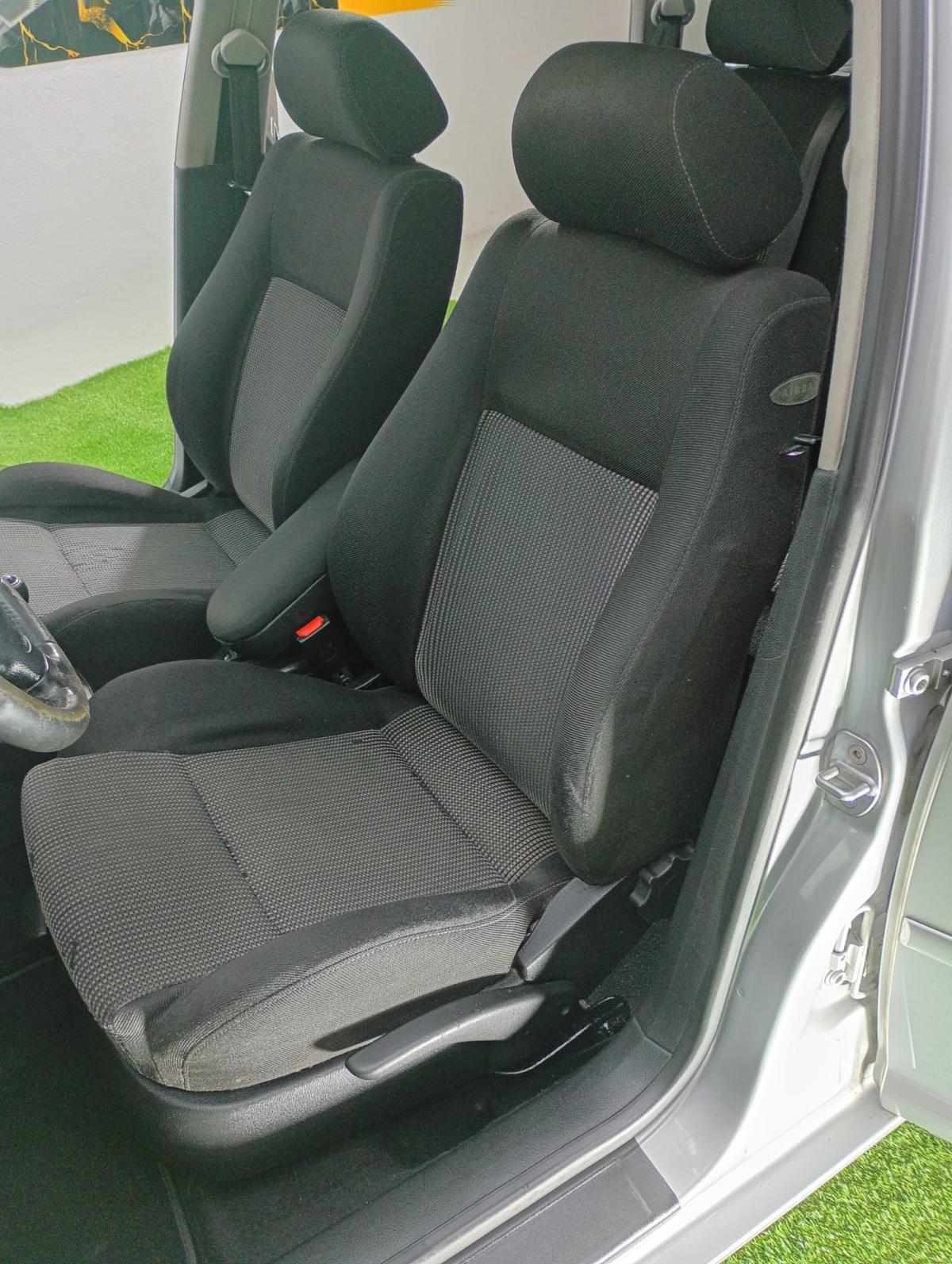 volkswagen-golf-variant-2002-diesel-1896cc