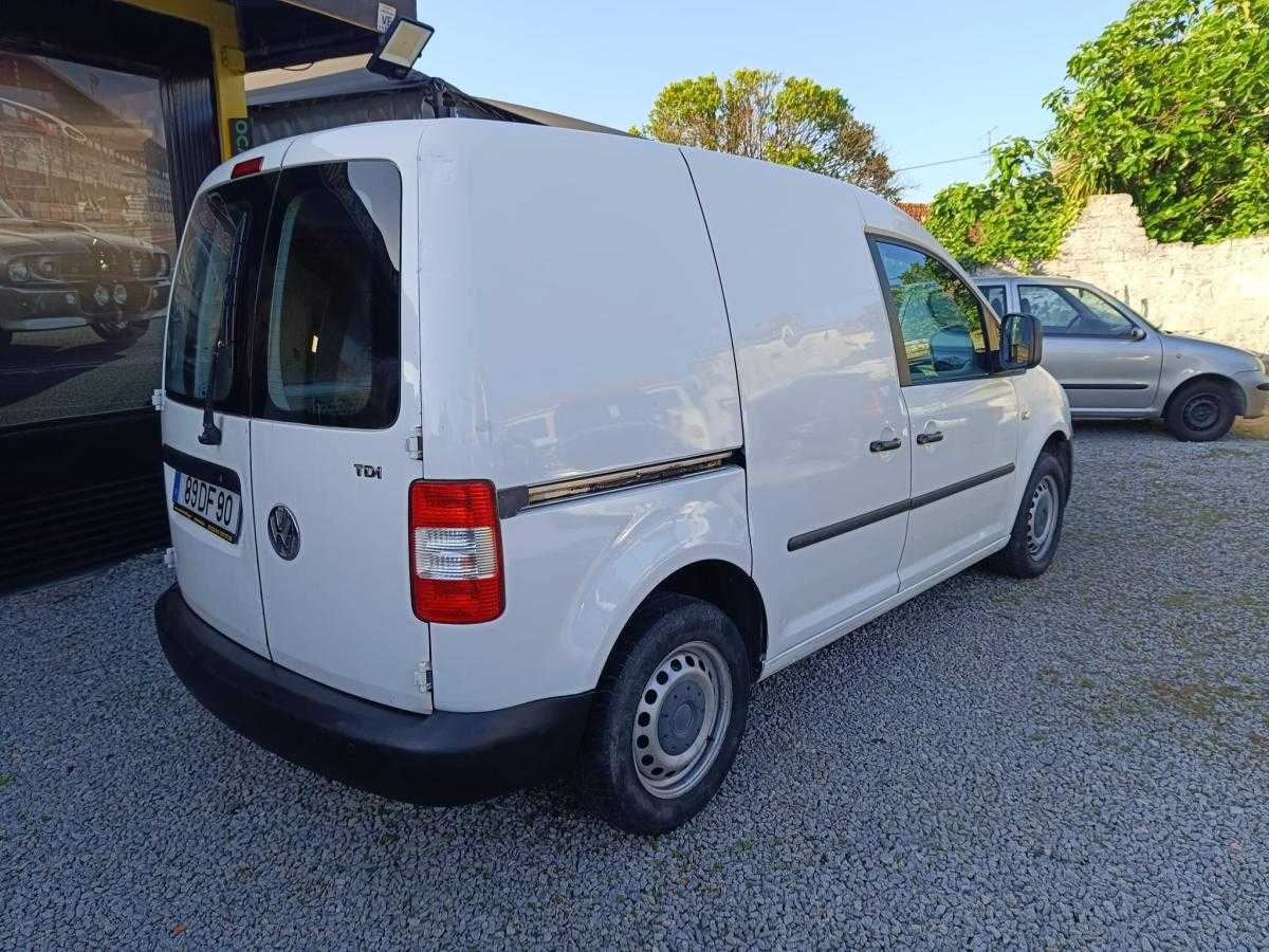 volkswagen-caddy-2007-diesel-1896cc