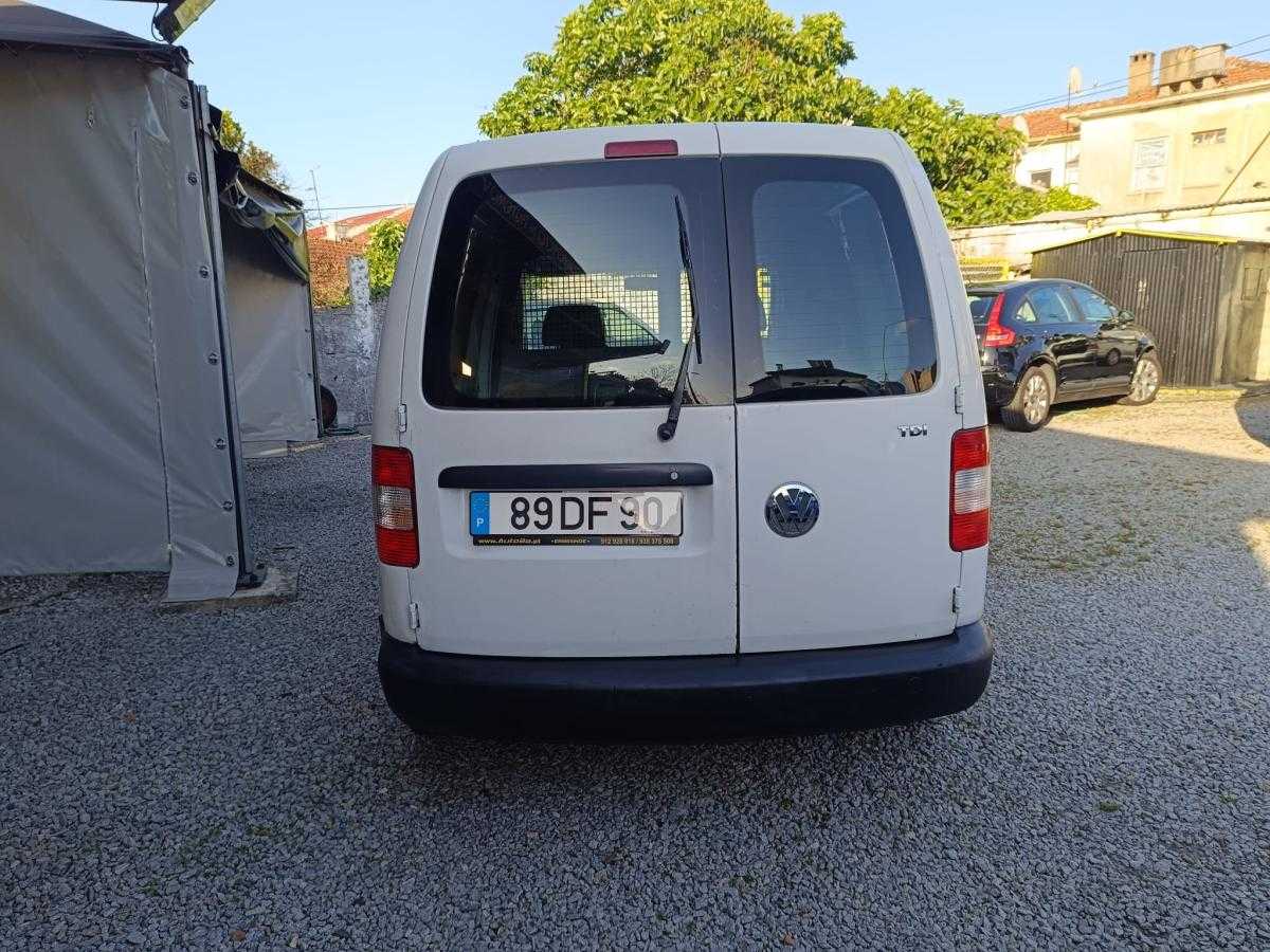 volkswagen-caddy-2007-diesel-1896cc