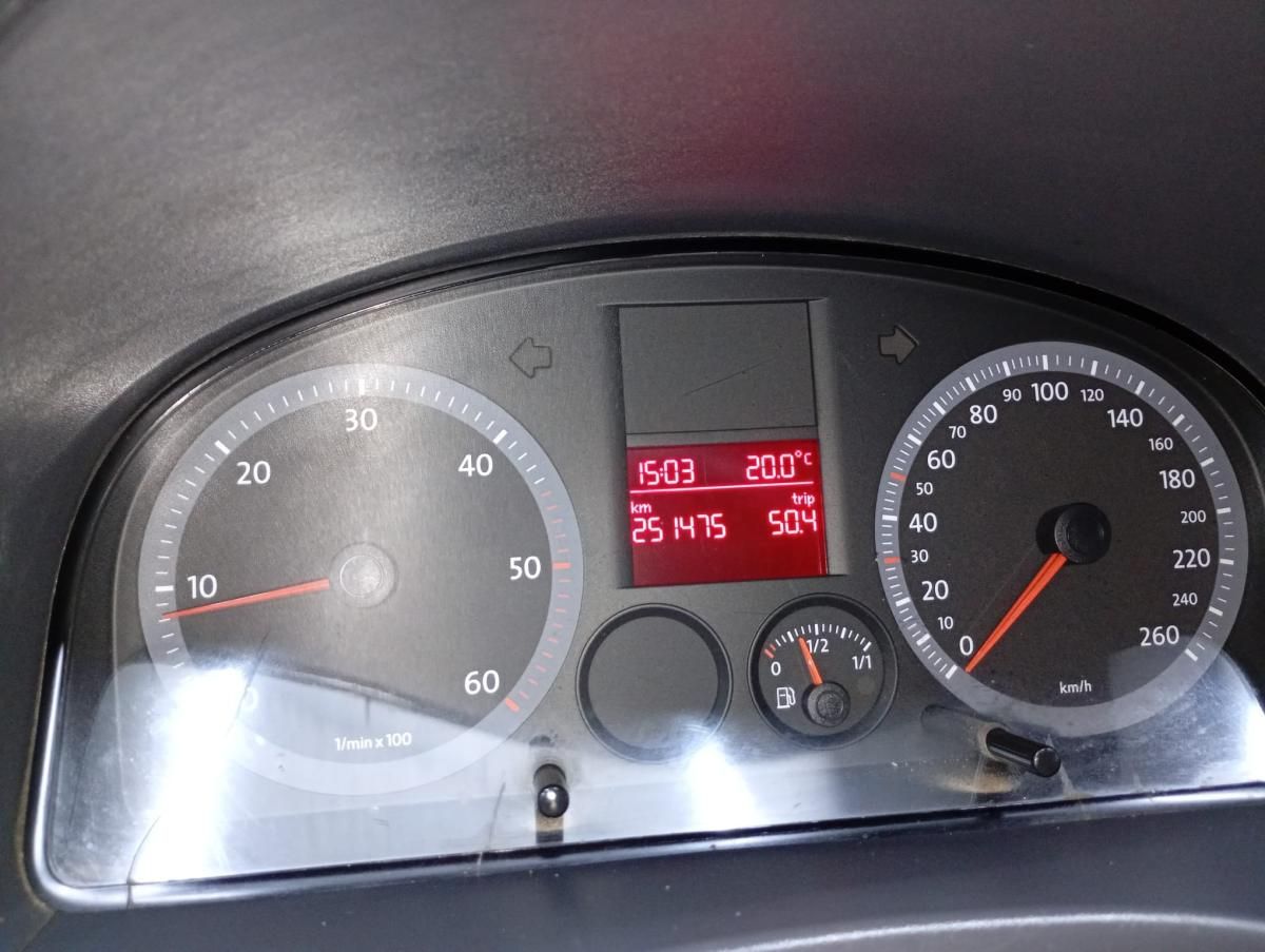 volkswagen-caddy-2007-diesel-1896cc