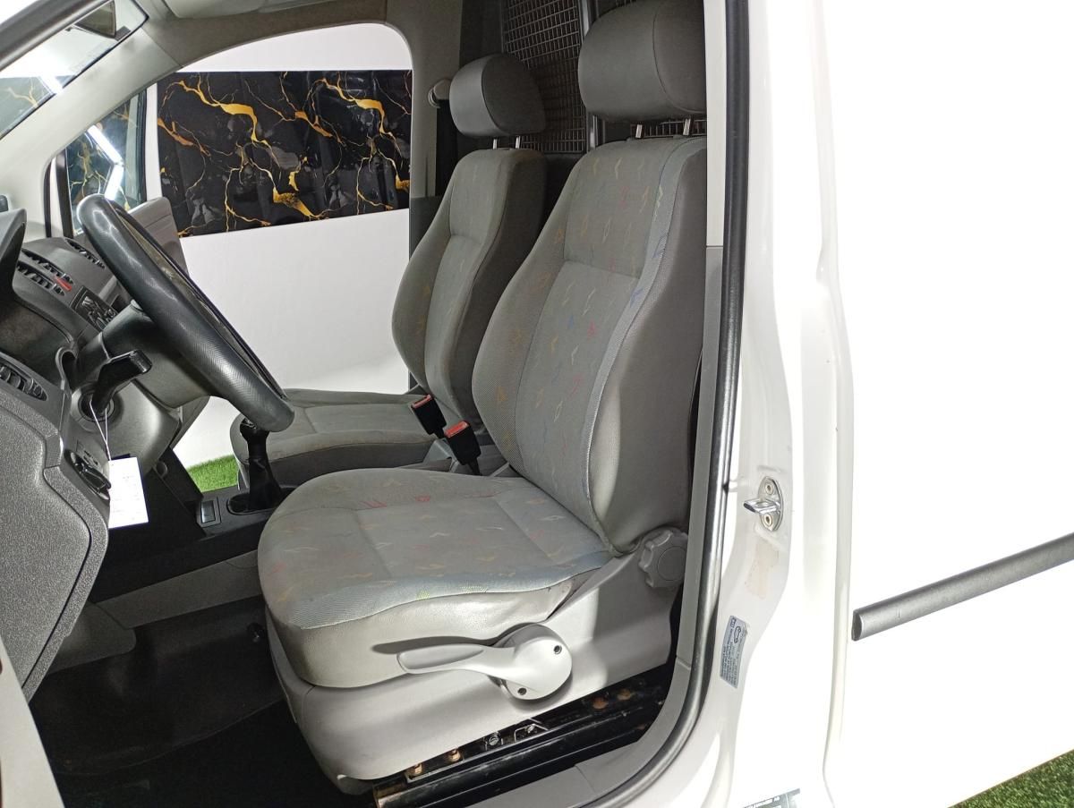 volkswagen-caddy-2007-diesel-1896cc