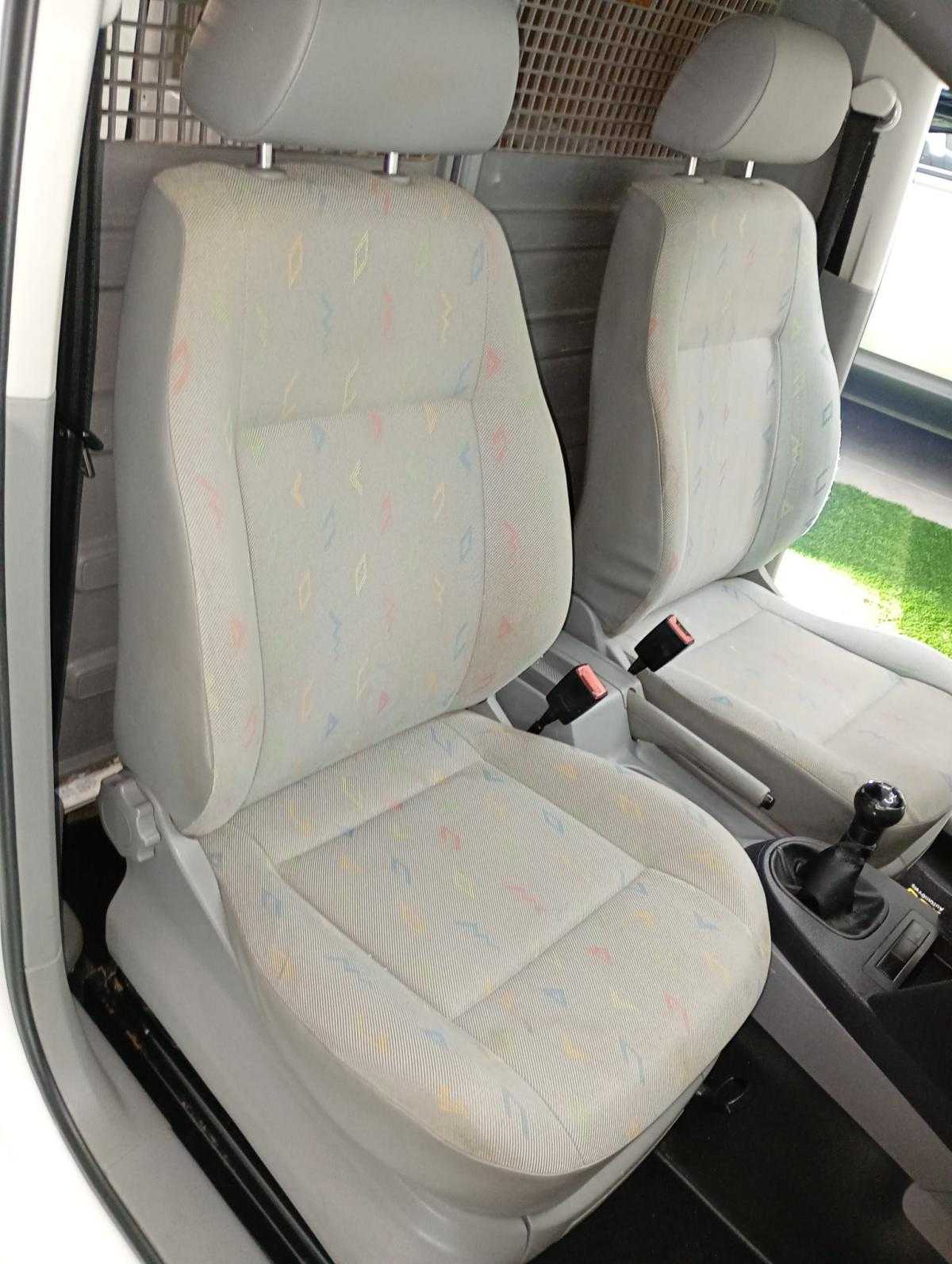 volkswagen-caddy-2007-diesel-1896cc