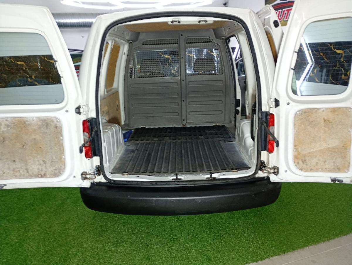 volkswagen-caddy-2007-diesel-1896cc