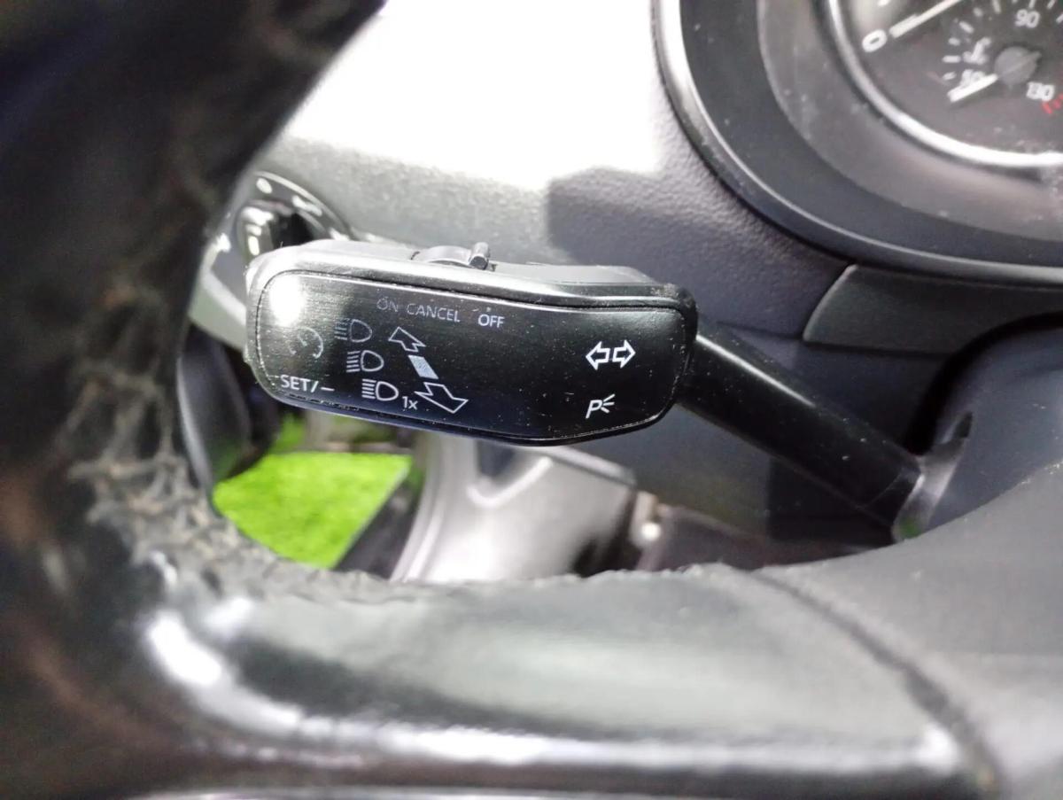 skoda-octavia-break-2014-diesel-1598cc
