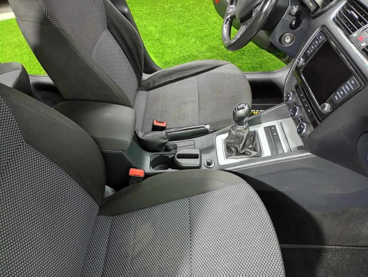 skoda-octavia-break-2014-diesel-1598cc