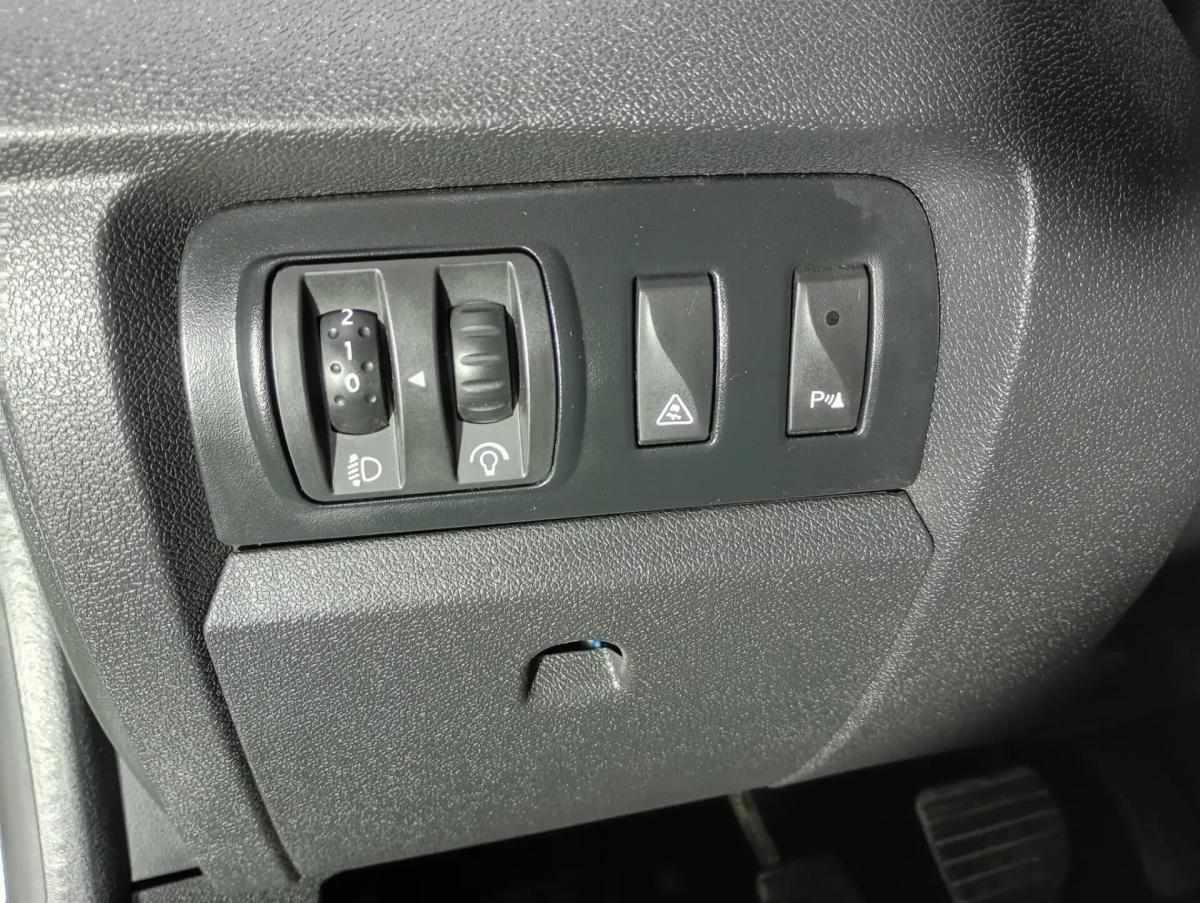 renault-fluence-2011-diesel-1461cc