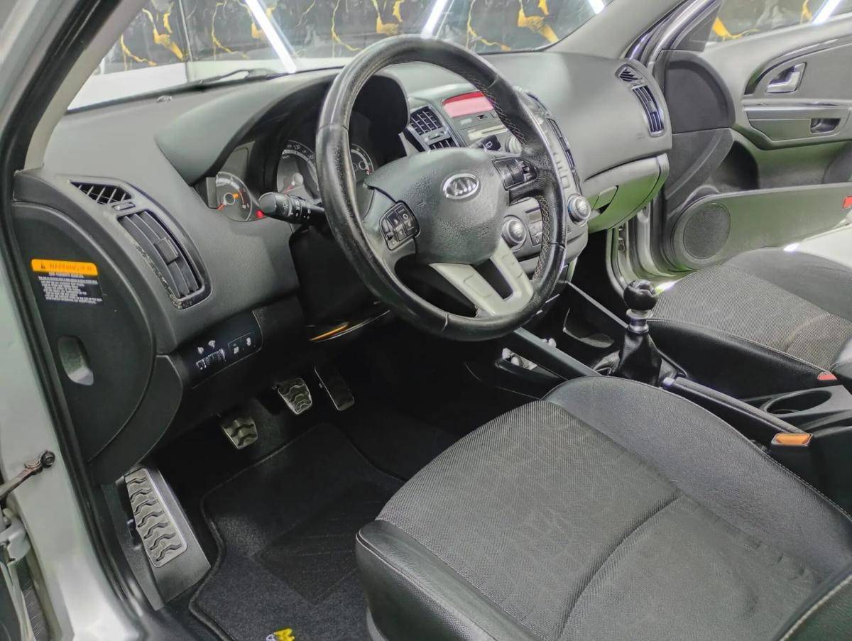 kia-ceed-sw-2010-hibrido-a-diesel-1900cc