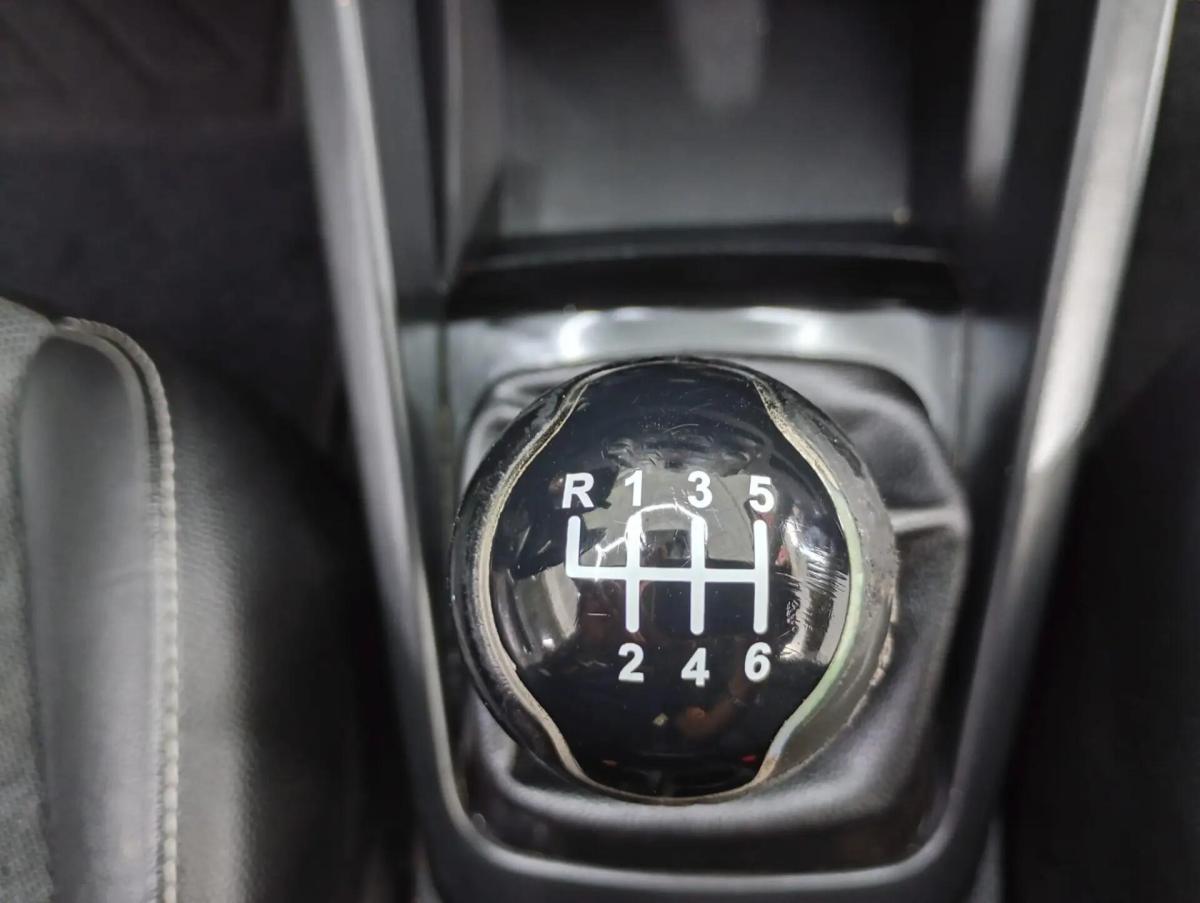 kia-ceed-sw-2010-hibrido-a-diesel-1900cc