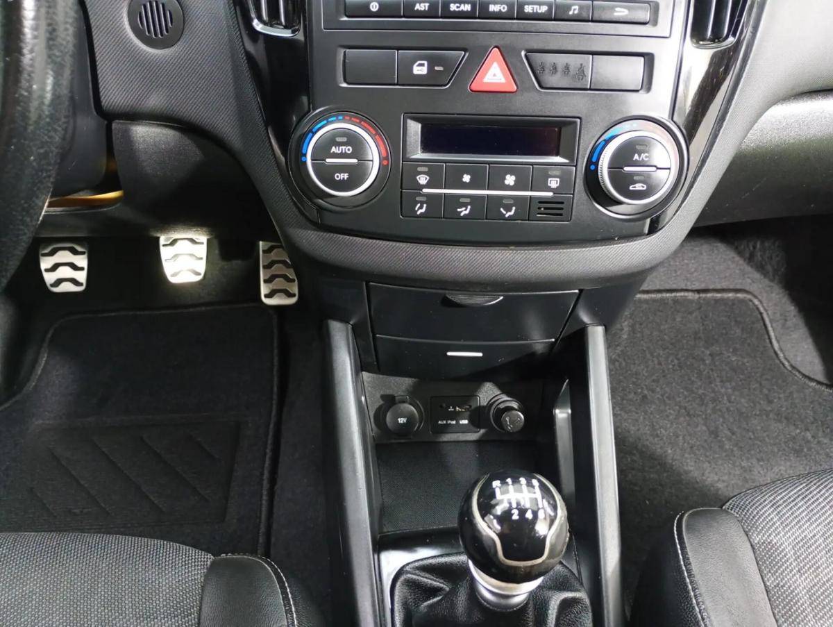 kia-ceed-sw-2010-hibrido-a-diesel-1900cc