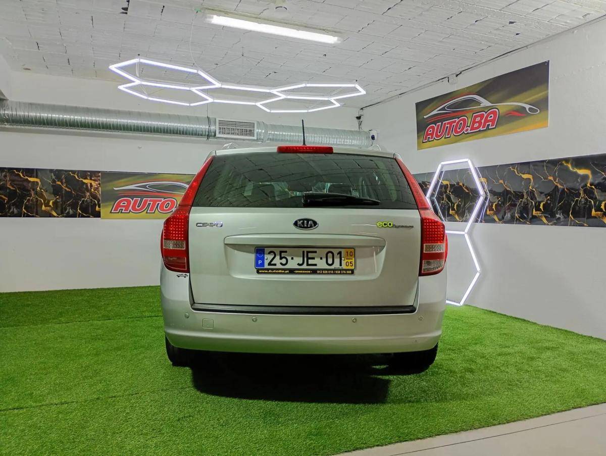 kia-ceed-sw-2010-hibrido-a-diesel-1900cc