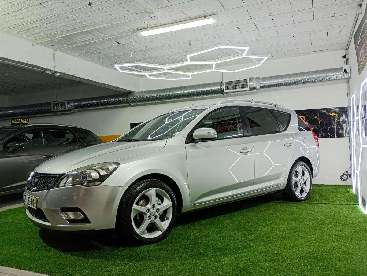 kia-ceed-sw-2010-hibrido-a-diesel-1900cc