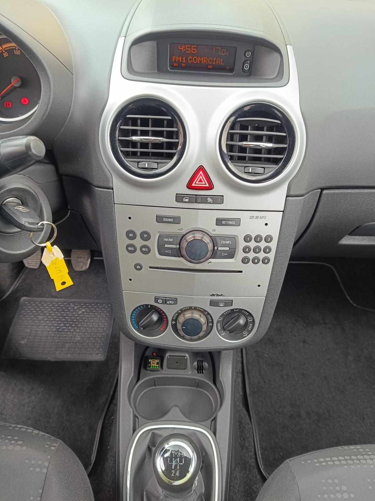 opel-corsa-2011-gpl-1229cc