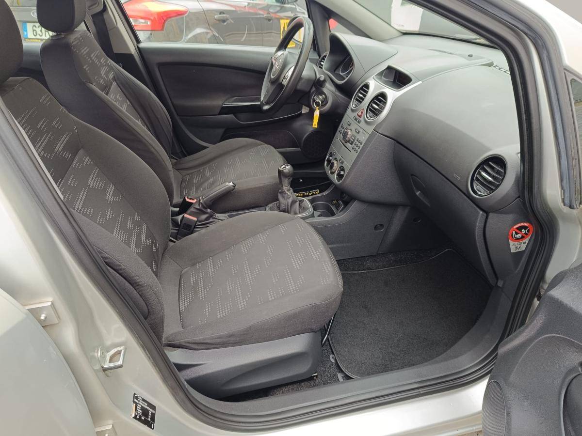 opel-corsa-2011-gpl-1229cc